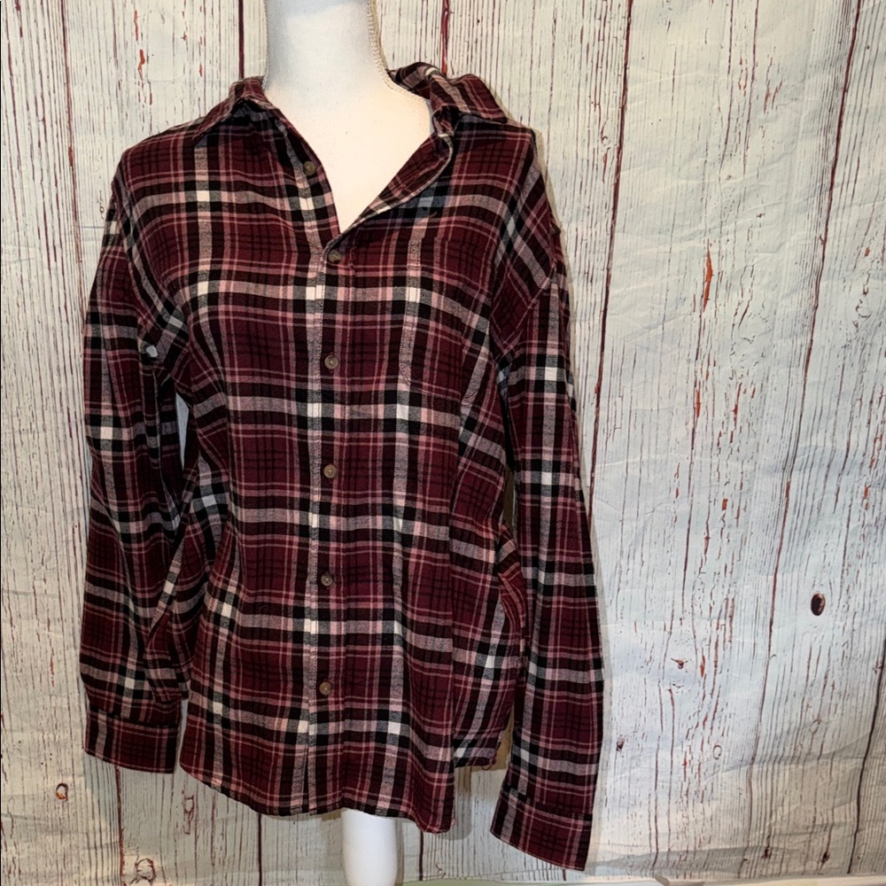 Aeropostale Plaid Button-Up Shirt - Burgundy and Black